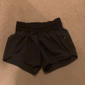 Lululemon black shorts